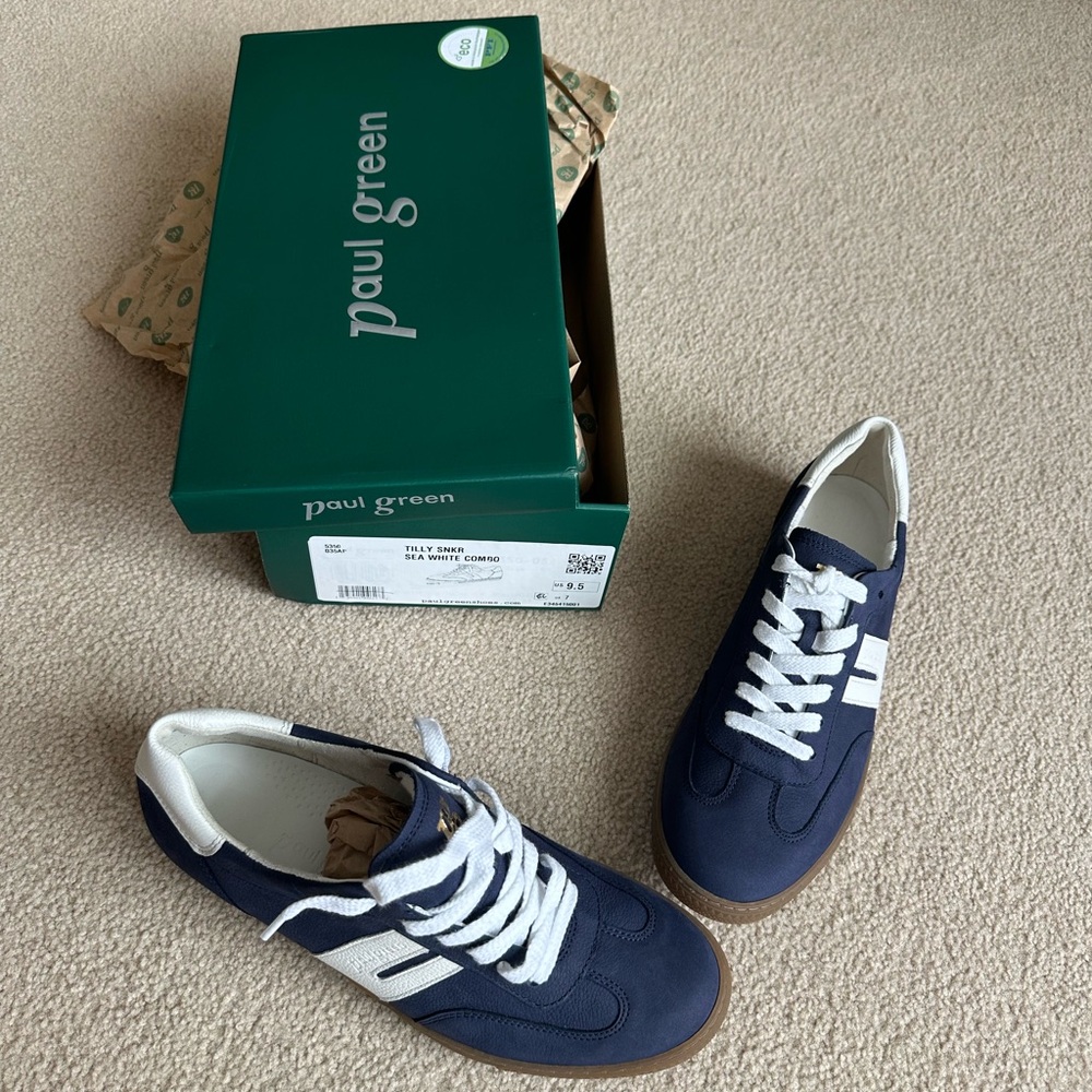 Paul Green Tilly Sneaker. Color: Sea White Combo